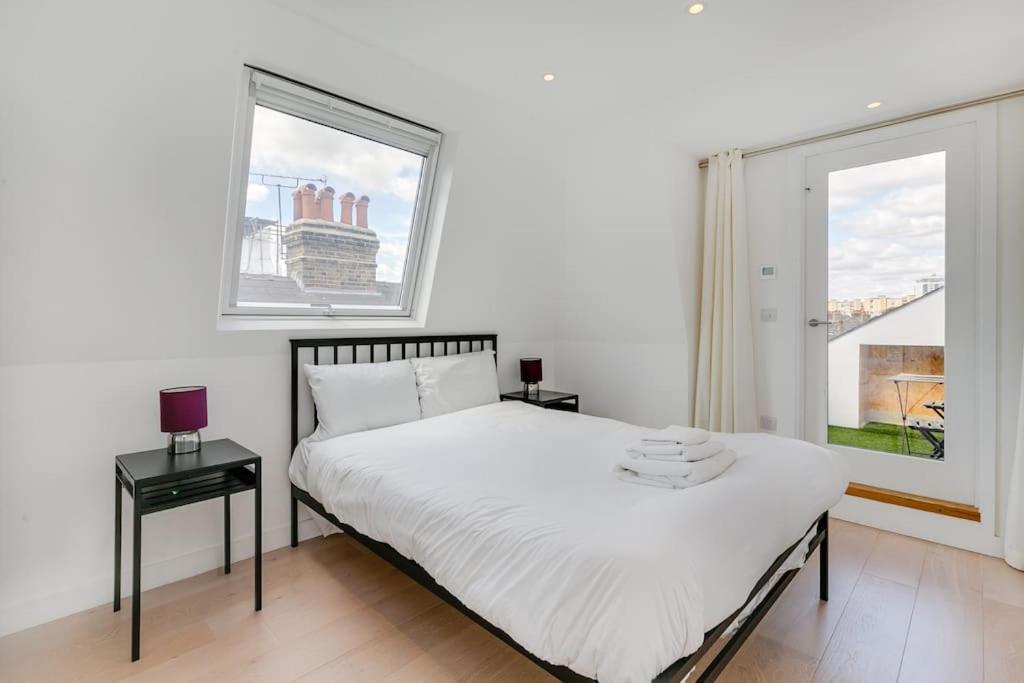 Modern 1 Bedroom Flat In Battersea London Exterior photo