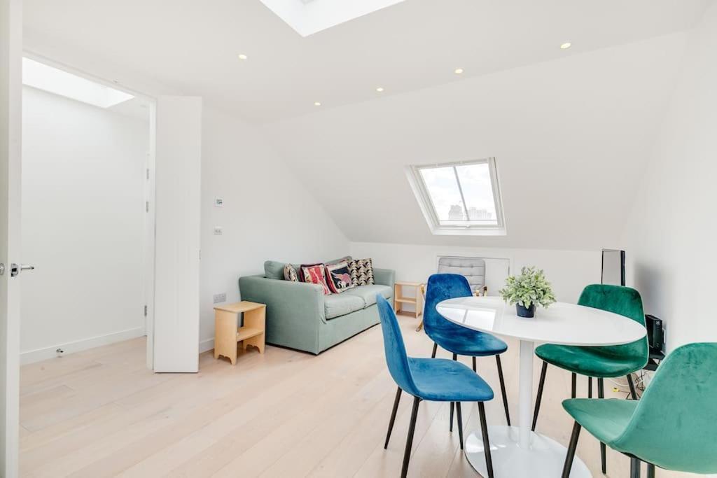 Modern 1 Bedroom Flat In Battersea London Exterior photo